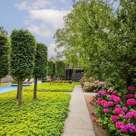 Fabulous 4 Bedroom - Ks10 Vakantiehuis