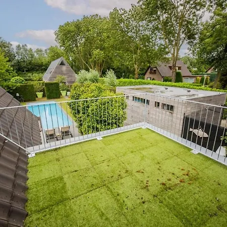 Vakantiehuis Fabulous 4 Bedroom - Ks10