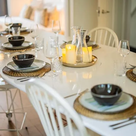 Vakantiehuis Fabulous 4 Bedroom - Ks10