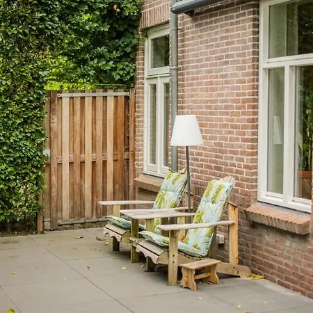 Casa de Férias Fabulous 4 Bedroom - Ks10 Eindhoven