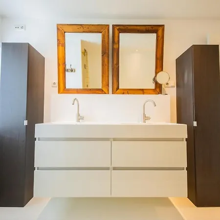 Casa de Férias Fabulous 4 Bedroom - Ks10 Eindhoven