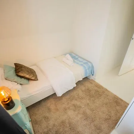 Fabulous 4 Bedroom - Ks10 *