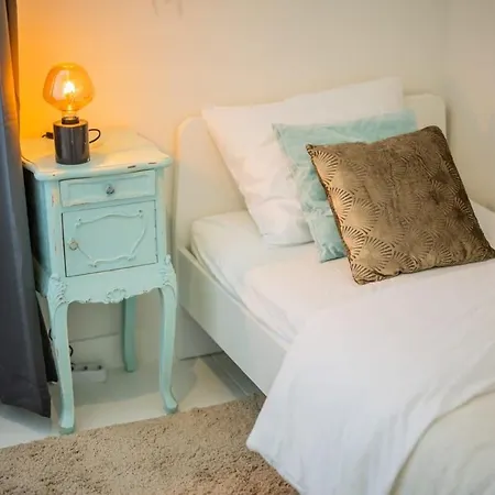 Fabulous 4 Bedroom - Ks10 *