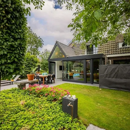 Fabulous 4 Bedroom - Ks10 Casa de Férias Eindhoven
