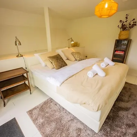 Fabulous 4 Bedroom - Ks10 Casa de Férias Eindhoven