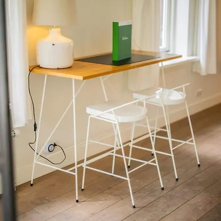 Feriehus Fabulous 4 Bedroom - Ks10