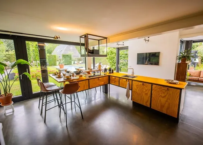 Fabulous 4 Bedroom - Ks10