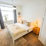 Fabulous 4 Bedroom - Ks10