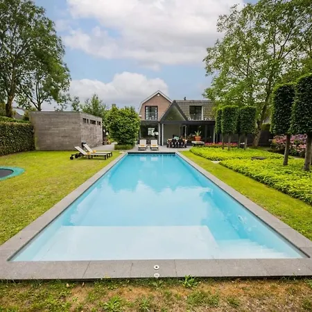 Fabulous 4 Bedroom - Ks10