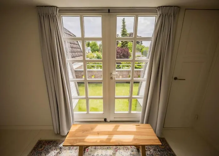 Vakantiehuis Fabulous 4 Bedroom - Ks10 *