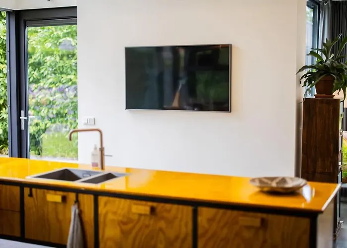 Fabulous 4 Bedroom - Ks10 Vakantiehuis Eindhoven